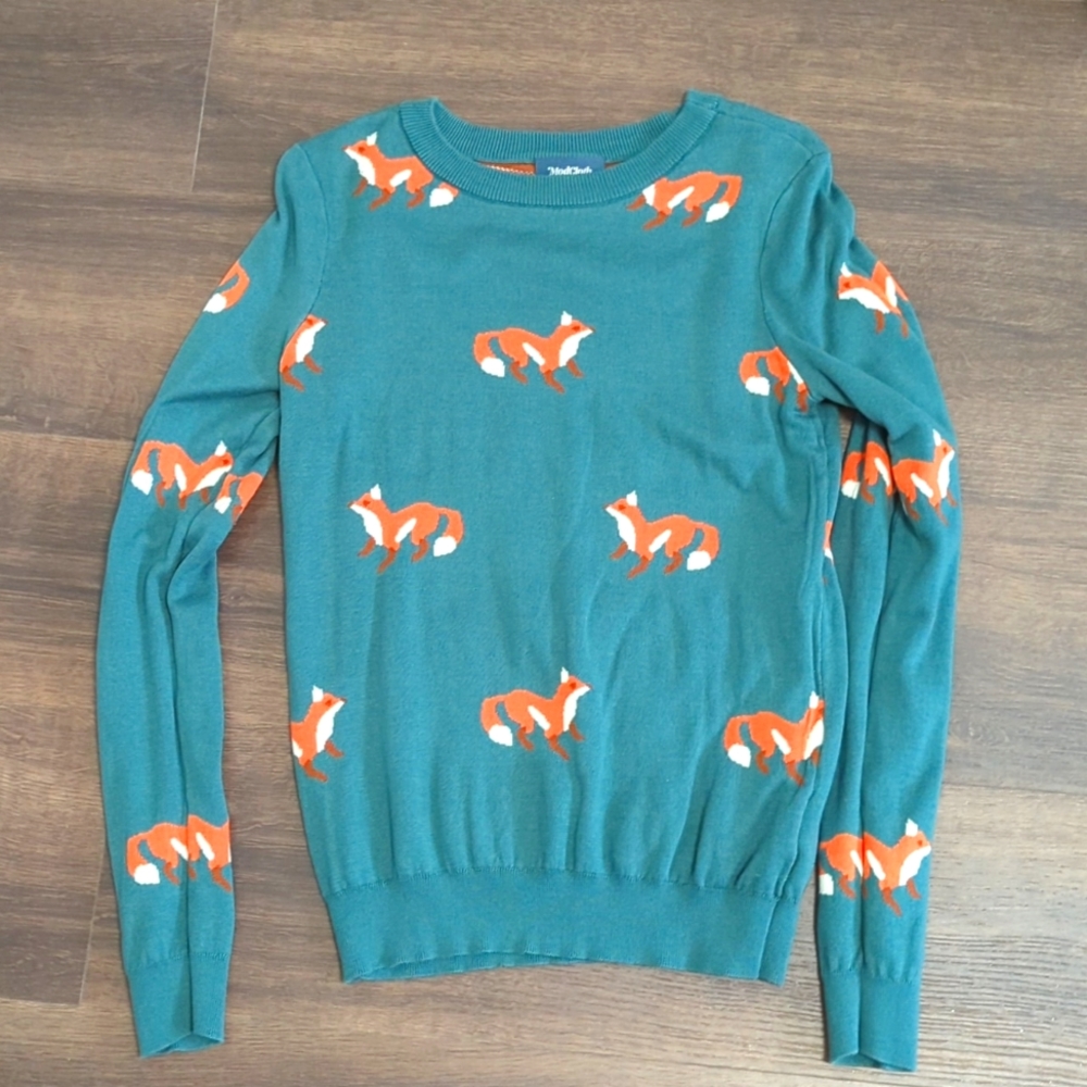 Foxy sweater